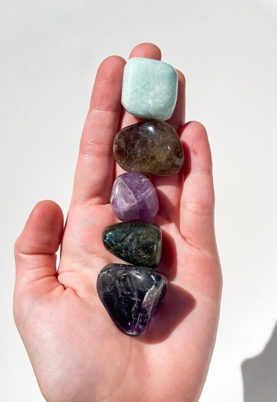 Aquarius Tumbled Bundle Halo Quartz 